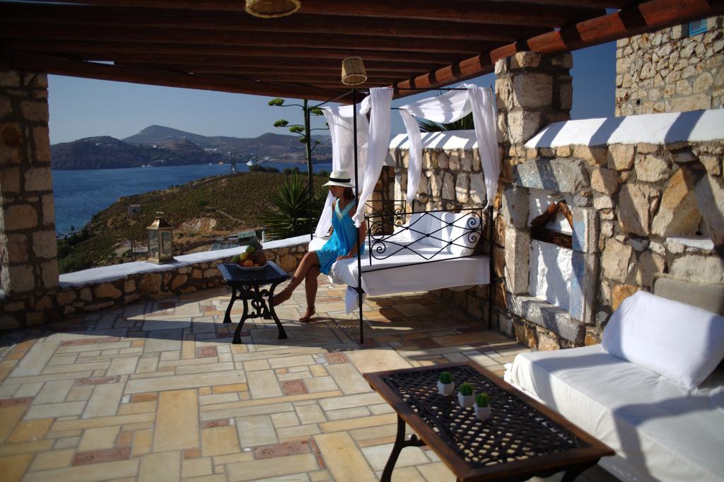 Eirini Luxury Hotel Villas Grikos Bay  ภายนอก รูปภาพ