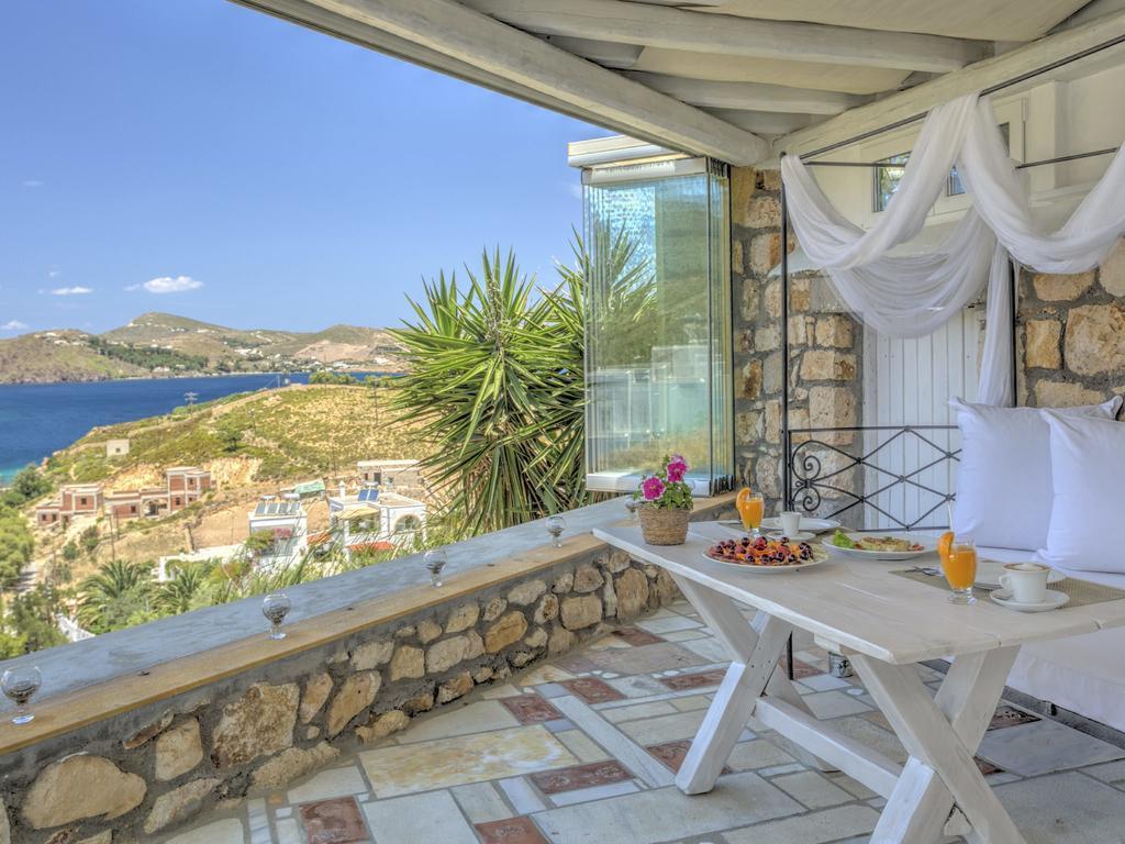 Eirini Luxury Hotel Villas Grikos Bay  ภายนอก รูปภาพ