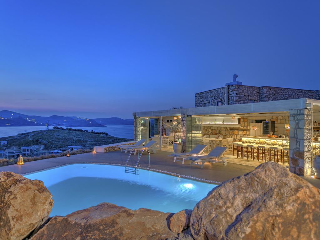 Eirini Luxury Hotel Villas Grikos Bay  ภายนอก รูปภาพ
