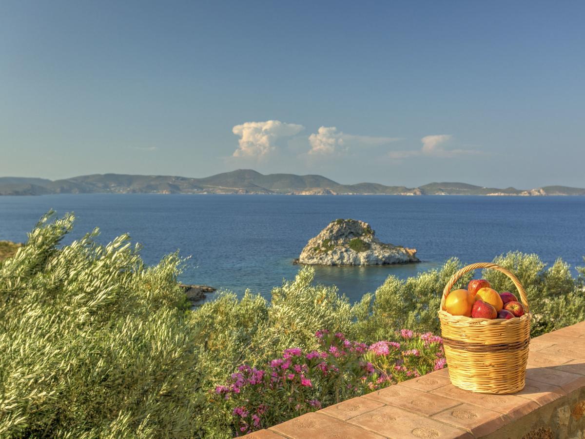 Eirini Luxury Hotel Villas Grikos Bay  ภายนอก รูปภาพ