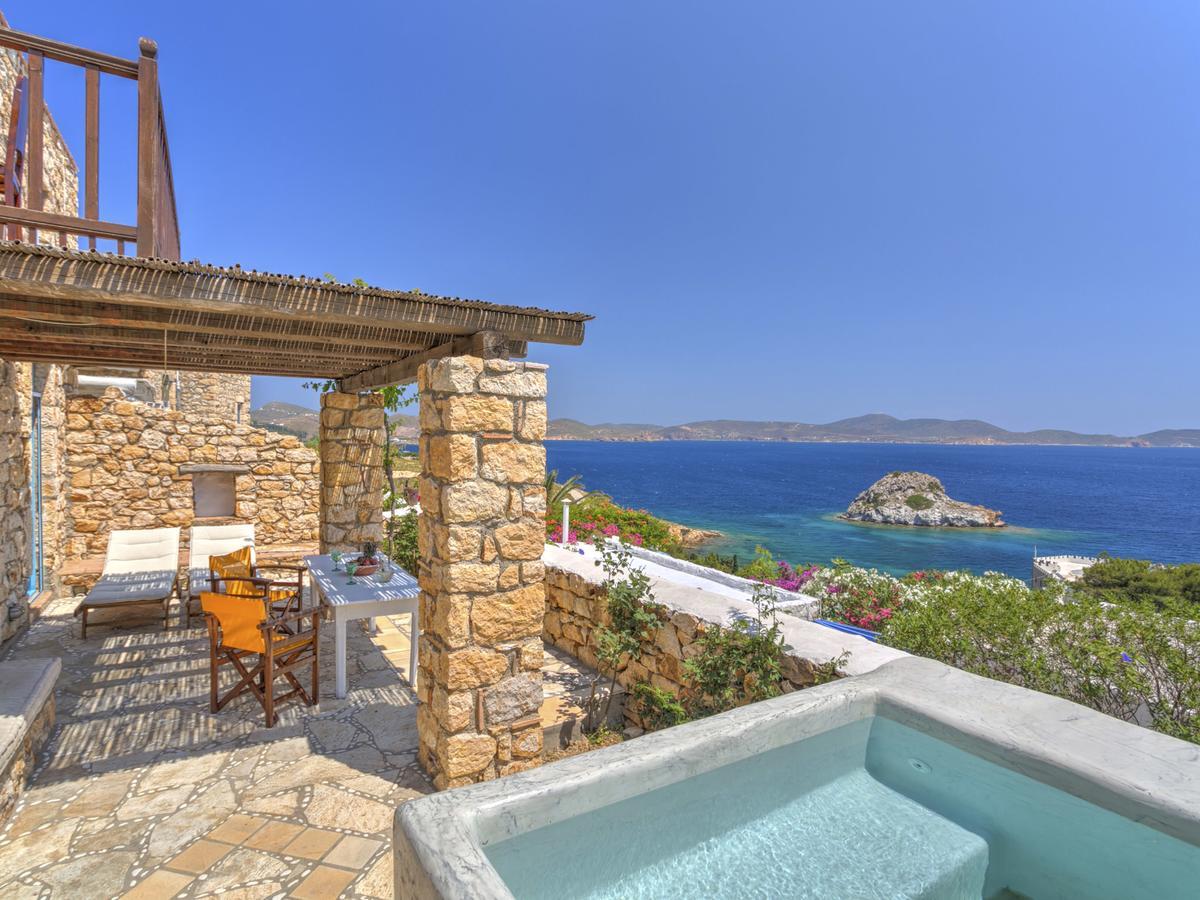 Eirini Luxury Hotel Villas Grikos Bay  ภายนอก รูปภาพ