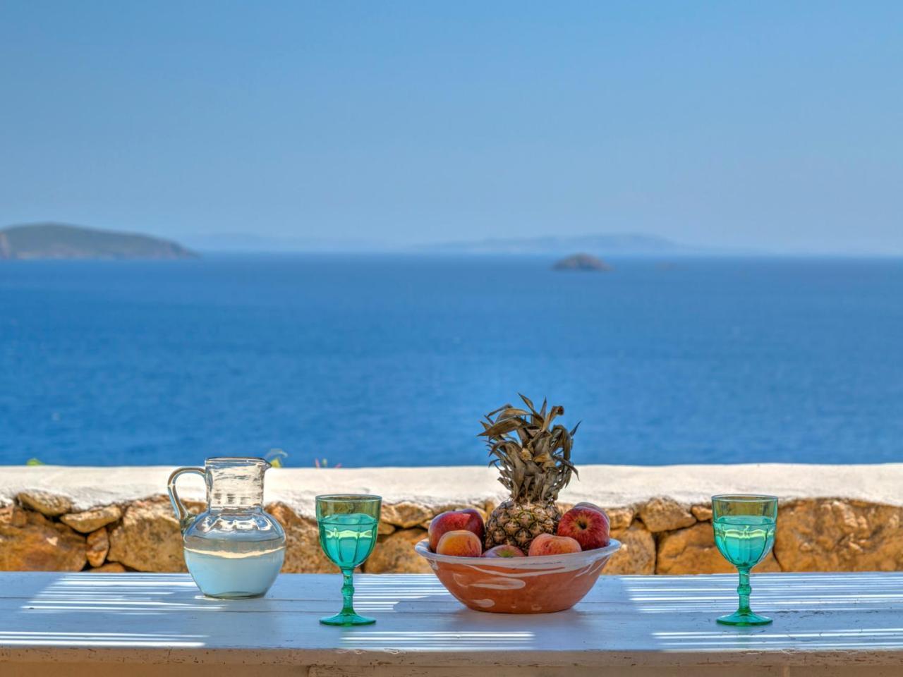Eirini Luxury Hotel Villas Grikos Bay  ภายนอก รูปภาพ