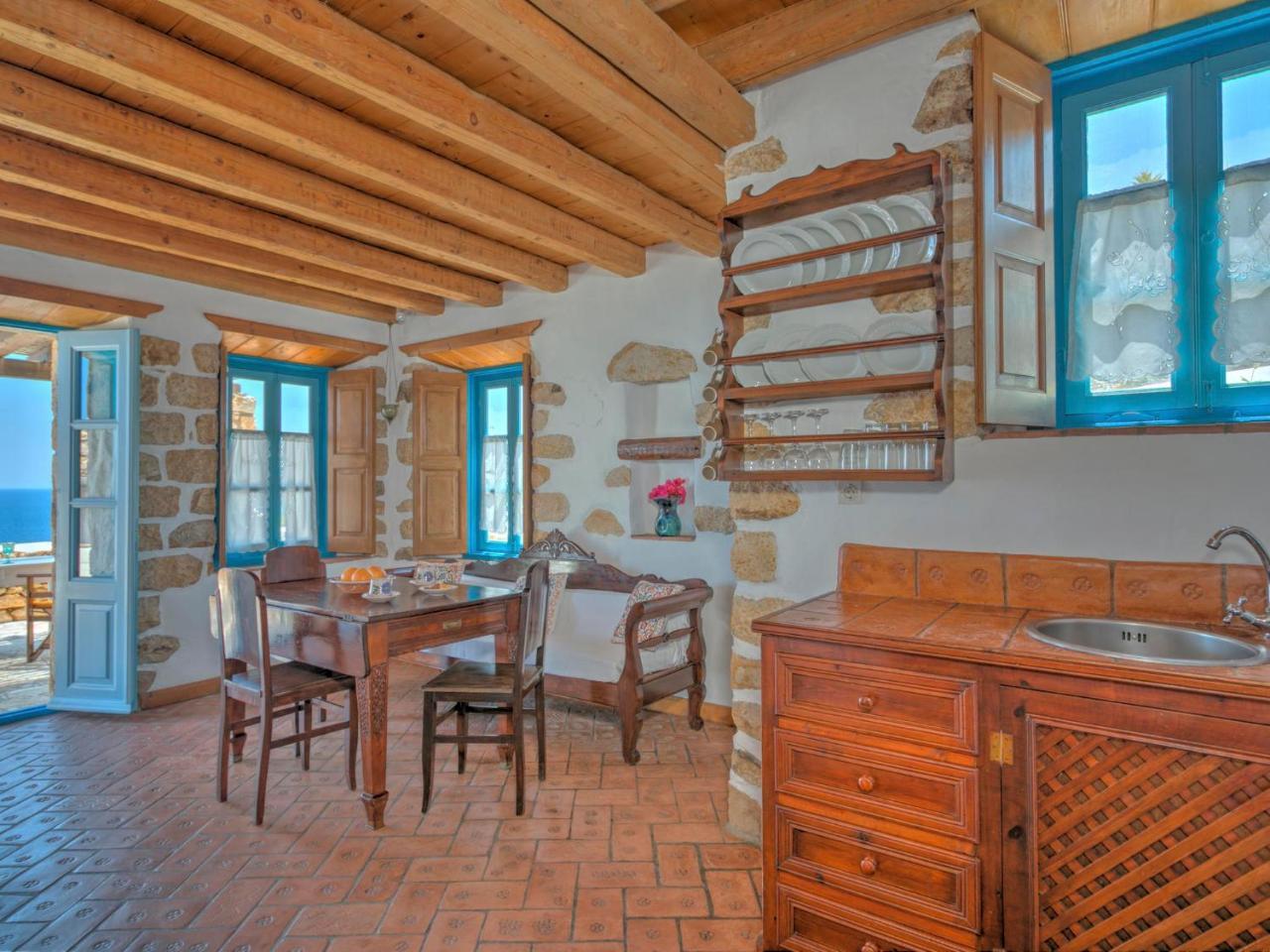 Eirini Luxury Hotel Villas Grikos Bay  ภายนอก รูปภาพ