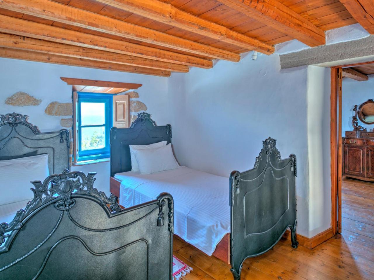 Eirini Luxury Hotel Villas Grikos Bay  ภายนอก รูปภาพ