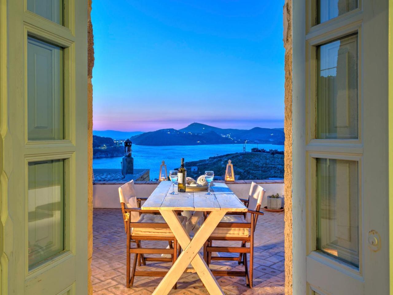 Eirini Luxury Hotel Villas Grikos Bay  ภายนอก รูปภาพ