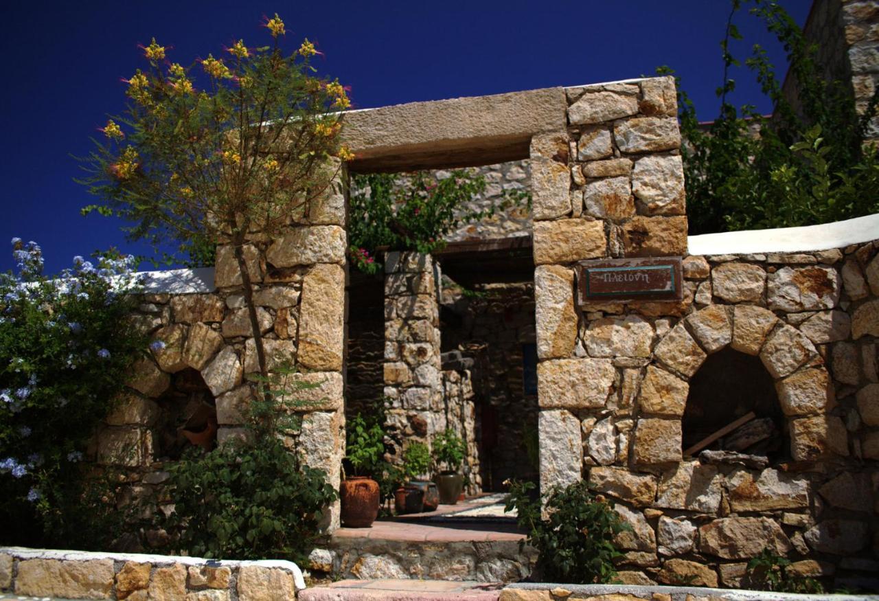 Eirini Luxury Hotel Villas Grikos Bay  ภายนอก รูปภาพ